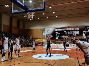 Zeigte seine bisher beste Leistung im Academics-Trikot: Niklas Ney überzeugte mit 9 Punkten und 4 Rebounds. Foto: Marco Grund