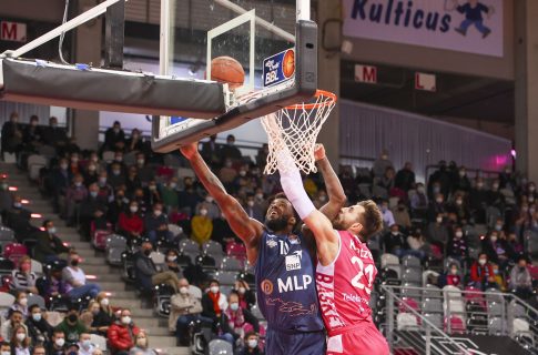 Telekom Baskets Bonn – MLP Academics Heidelberg