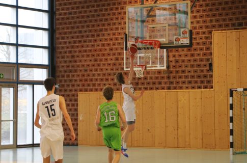 JBBL besiegt TORNADOS FRANKEN