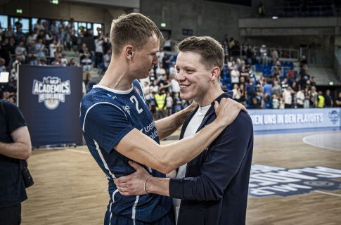 Courtgeflüster mit Alex Vogel