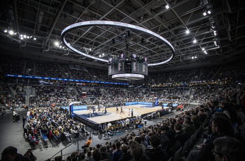 Weihnachten ist gerettet – X-MAS Double Special in der SAP Arena