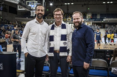 Vorzeitige Vertragsverlängerung: MLP bleibt Titelsponsor der „MLP Academics Heidelberg“