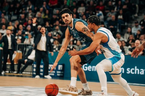 MLP Academics reisen mit Fan-Unterstützung nach Frankfurt